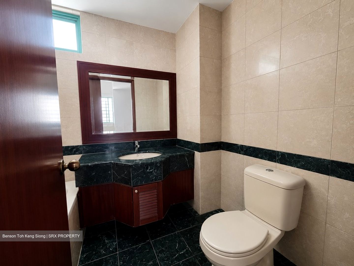 Hazel Park Condominium (D23), Condominium #622620631